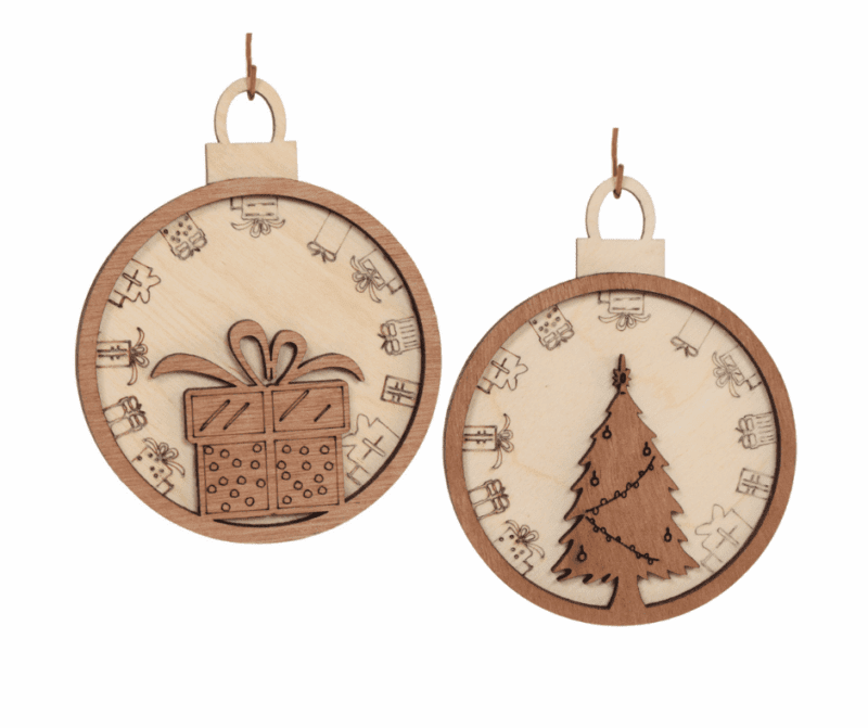 Kerstbal | kerstboom en cadeau
